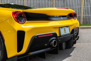 Ferrari 488 Pista 2019 года 